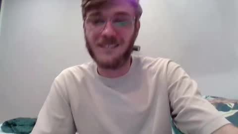 Snapshot of ryanogorman5858 chatting on September 26, 11:35 pm anonomousstoneruk online show from September 26, 11:35 pm