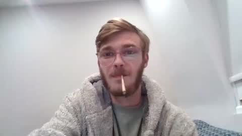 Snapshot of ryanogorman5858 chatting on September 23, 2:49 am anonomousstoneruk online show from September 23, 2:49 am