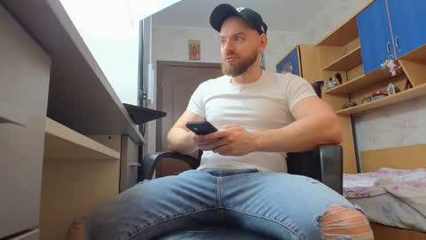 Ryanstone  online show from February 11, 6:28 am