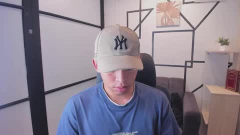 Snapshot of ryderstone_ chatting on October 23, 4:58 am ryderstone_ online show from October 23, 4:58 am