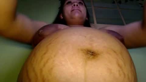 SINGLE WIDOWED MOM online show from June 23, 2:01 pm