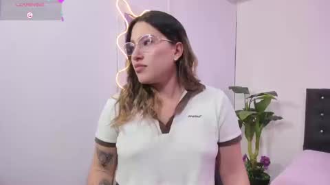 saaya_tay online show from September 12, 3:41 am