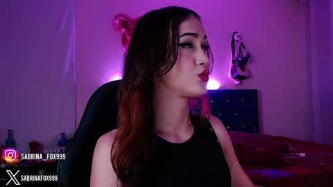 sabrina fox online show from April 1, 6:58 am