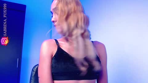 sabrina fox online show from February 15, 10:33 am