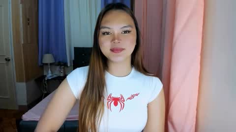 sabrina_hilson online show from March 19, 3:17 pm