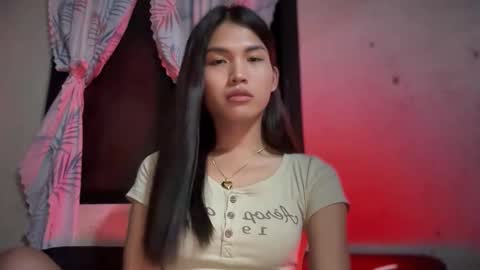 Nadine online show from November 1, 3:00 pm