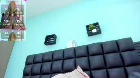 Snapshot of sabrina_med chatting on March 7, 2:23 pm sabrina online show from March 7, 2:23 pm