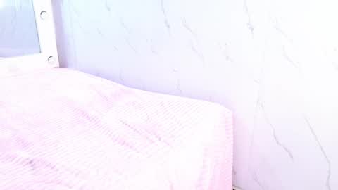 Snapshot of sabrinahims_ chatting on October 10, 1:00 am mariana  online show from October 10, 1:00 am