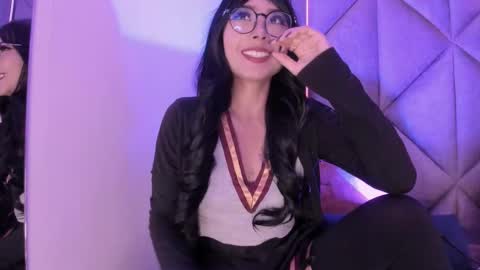 Snapshot of sabrinaspell_ chatting on September 9, 1:33 pm S A B R I N A  online show from September 9, 1:33 pm