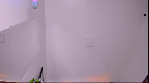 Snapshot of sabrinaspell_ chatting on October 7, 11:39 am S A B R I N A  online show from October 7, 11:39 am