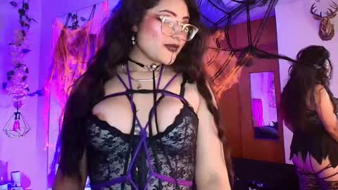 Sabrina  online show from October 30, 11:44 am