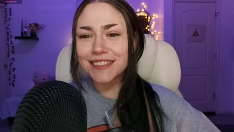 Sadie Renee  online show from April 8, 12:46 am