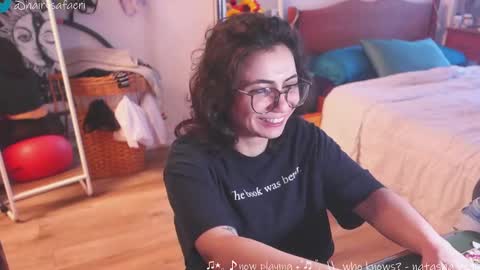 Safa online show from February 21, 10:15 pm