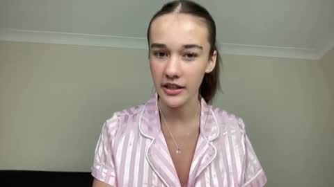 urs xxx content in my bio online show from March 16, 7:56 am