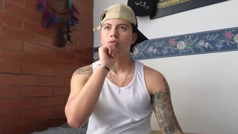 Sahara y Thiago online show from February 18, 2:06 pm