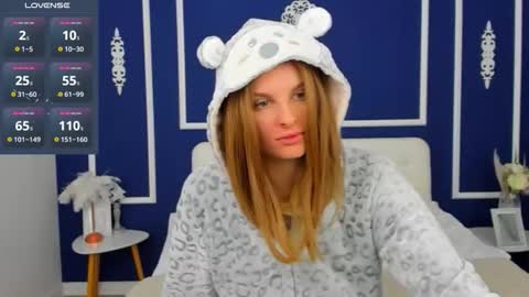 Adel online show from October 20, 6:29 am