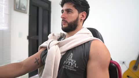 saimon  online show from February 2, 5:20 pm