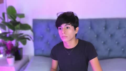 Santi online show from March 27, 12:28 pm