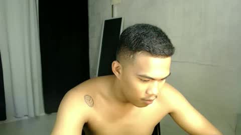 Taylor online show from January 12, 4:36 pm