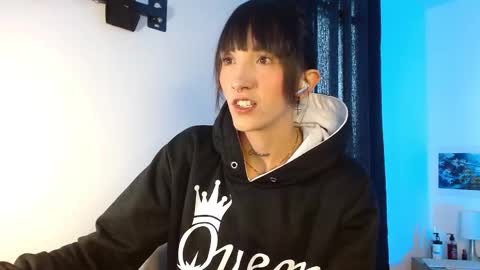 Sakura Skinny online show from January 27, 2:24 pm