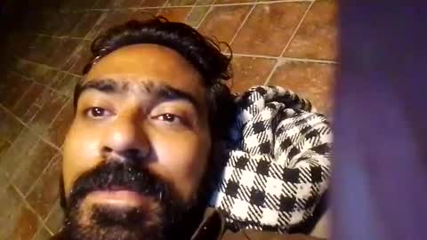 saleem503554 online show from September 16, 6:33 pm