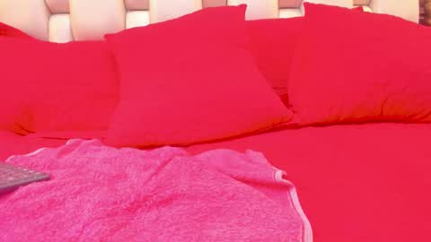 salome online show from September 11, 5:03 pm