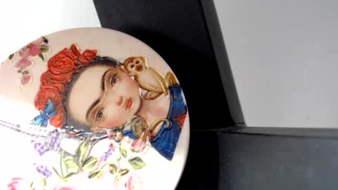 Salome online show from March 8, 5:33 pm