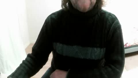 Snapshot of saltimbanquier chatting on March 11, 7:24 am Saltimbanquier Salt ou Banquier online show from March 11, 7:24 am