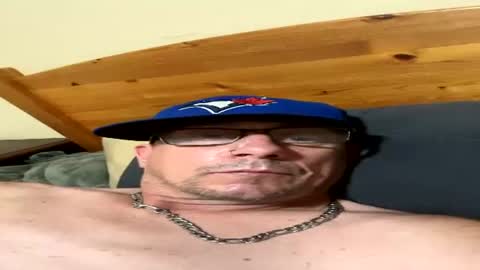 saltydoggy6969 online show from June 24, 7:15 am