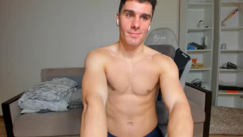 BACK IN 2 WEEKS online show from February 7, 12:53 am