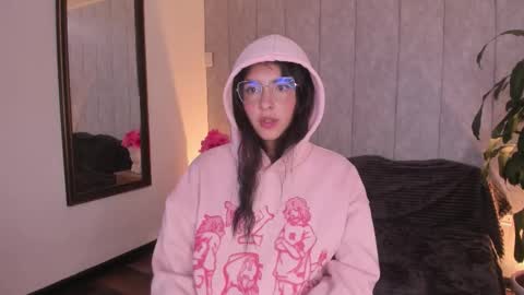 Sam online show from February 10, 1:14 pm