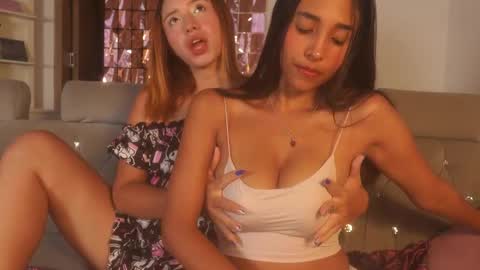 Samantha Roberts online show from October 23, 7:15 pm