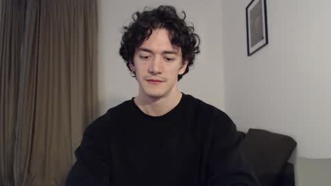 Sam online show from November 10, 12:35 am