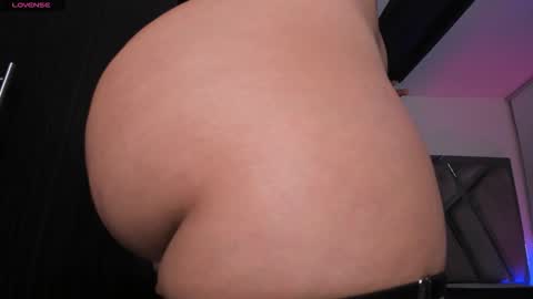 samaay_ online show from October 6, 3:35 am