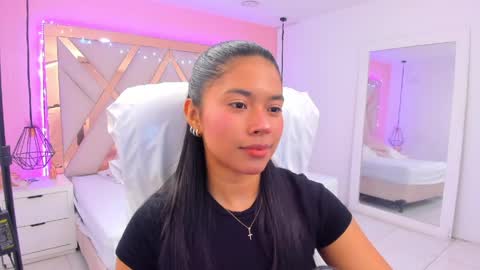 sam  online show from April 4, 3:24 am