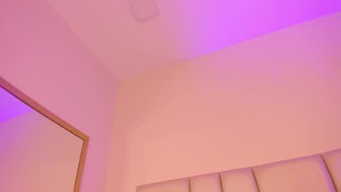 SAMANTA  online show from January 7, 3:33 am