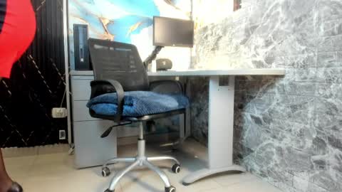 Samantha  online show from April 10, 11:37 am