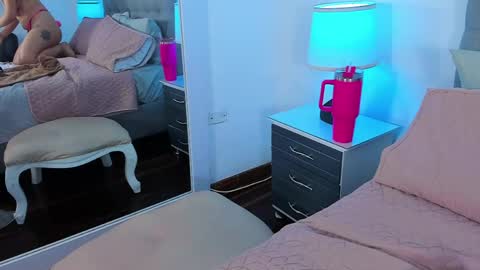 Samantha Vega online show from May 30, 9:24 pm