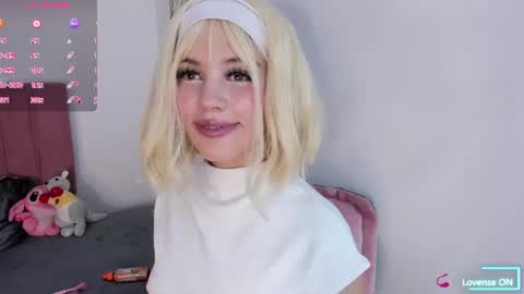 samantha_browwnn online show from July 4, 12:53 pm