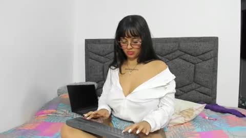 samantha cherry  online show from March 20, 8:47 pm