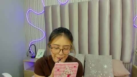 Alejandra  online show from December 1, 12:36 pm