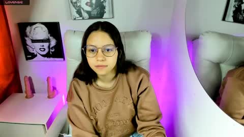 Samantha online show from April 11, 3:05 pm