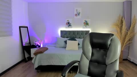 samara_hilton_2 online show from October 3, 9:34 pm