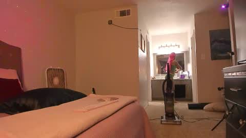 Yaya online show from March 12, 1:42 am