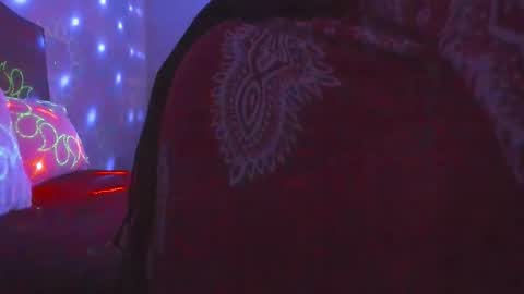 Yaya online show from February 22, 2:15 am