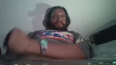 sameerator22960 online show from April 18, 4:58 am