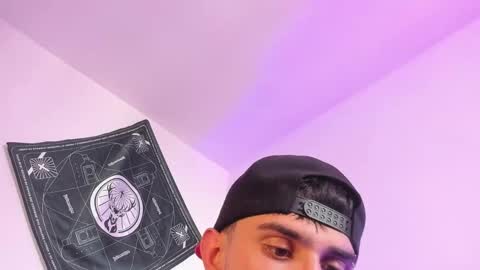 samevansx online show from March 26, 6:46 pm