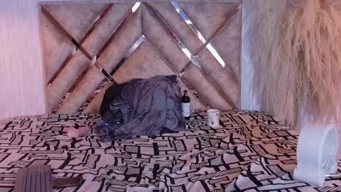 Samy online show from April 15, 8:06 am