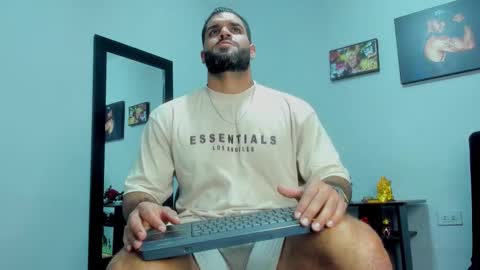 samir_hazard online show from November 6, 8:34 pm