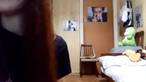 Mira online show from October 19, 3:38 pm